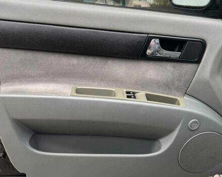 Чорний Шевроле Лачетті, об'ємом двигуна 1.8 л та пробігом 237 тис. км за 3600 $, фото 19 на Automoto.ua