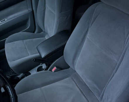 Черный Шевроле Лачетти, объемом двигателя 1.6 л и пробегом 233 тыс. км за 3750 $, фото 15 на Automoto.ua