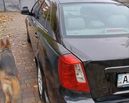 Черный Шевроле Лачетти, объемом двигателя 1.8 л и пробегом 282 тыс. км за 3500 $, фото 4 на Automoto.ua