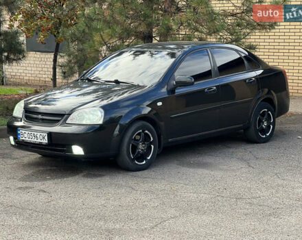 Черный Шевроле Лачетти, объемом двигателя 1.8 л и пробегом 248 тыс. км за 4250 $, фото 4 на Automoto.ua