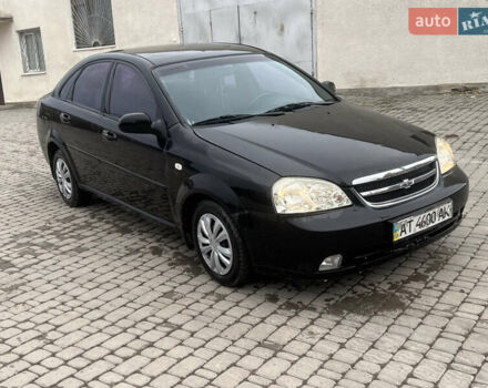 Черный Шевроле Лачетти, объемом двигателя 1.8 л и пробегом 200 тыс. км за 2900 $, фото 2 на Automoto.ua