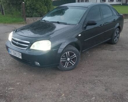 Черный Шевроле Лачетти, объемом двигателя 1.6 л и пробегом 250 тыс. км за 3900 $, фото 3 на Automoto.ua