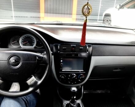 Черный Шевроле Лачетти, объемом двигателя 1.6 л и пробегом 198 тыс. км за 3600 $, фото 8 на Automoto.ua