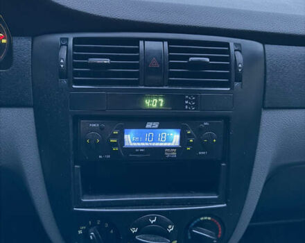 Черный Шевроле Лачетти, объемом двигателя 1.6 л и пробегом 233 тыс. км за 3750 $, фото 19 на Automoto.ua