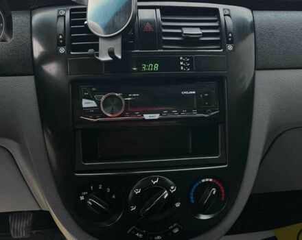 Чорний Шевроле Лачетті, об'ємом двигуна 1.8 л та пробігом 237 тис. км за 3600 $, фото 12 на Automoto.ua