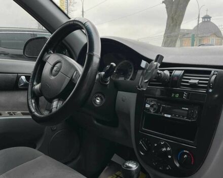 Чорний Шевроле Лачетті, об'ємом двигуна 1.8 л та пробігом 237 тис. км за 3600 $, фото 16 на Automoto.ua