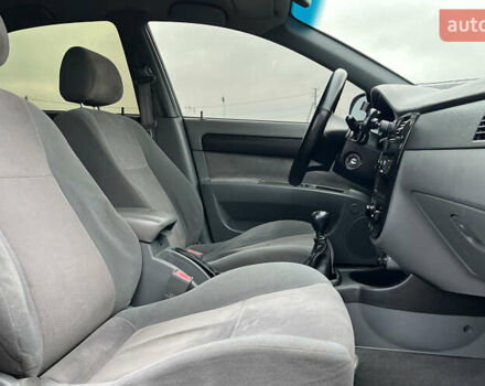 Черный Шевроле Лачетти, объемом двигателя 1.8 л и пробегом 237 тыс. км за 3600 $, фото 18 на Automoto.ua