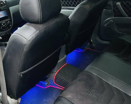 Черный Шевроле Лачетти, объемом двигателя 1.6 л и пробегом 218 тыс. км за 4800 $, фото 16 на Automoto.ua