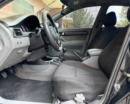 Черный Шевроле Лачетти, объемом двигателя 1.8 л и пробегом 204 тыс. км за 4300 $, фото 11 на Automoto.ua