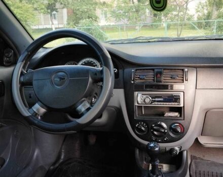 Черный Шевроле Лачетти, объемом двигателя 1.8 л и пробегом 367 тыс. км за 3500 $, фото 5 на Automoto.ua