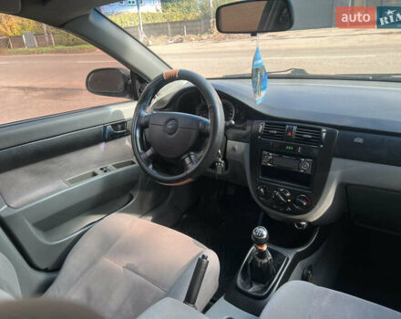 Черный Шевроле Лачетти, объемом двигателя 1.8 л и пробегом 248 тыс. км за 4250 $, фото 23 на Automoto.ua