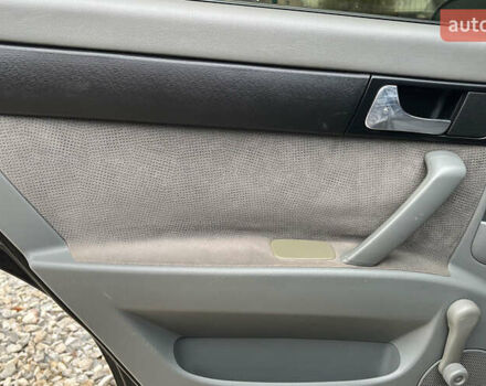 Черный Шевроле Лачетти, объемом двигателя 1.8 л и пробегом 237 тыс. км за 3600 $, фото 20 на Automoto.ua