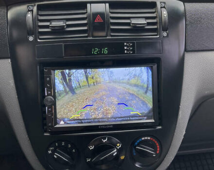 Черный Шевроле Лачетти, объемом двигателя 1.6 л и пробегом 240 тыс. км за 4300 $, фото 7 на Automoto.ua