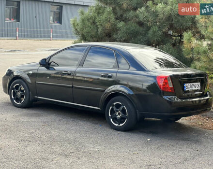 Черный Шевроле Лачетти, объемом двигателя 1.8 л и пробегом 248 тыс. км за 4250 $, фото 10 на Automoto.ua