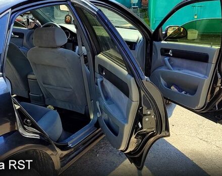 Черный Шевроле Лачетти, объемом двигателя 1.8 л и пробегом 345 тыс. км за 2200 $, фото 4 на Automoto.ua