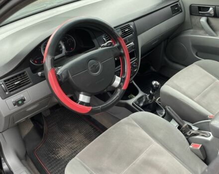 Чорний Шевроле Лачетті, об'ємом двигуна 1.8 л та пробігом 290 тис. км за 3450 $, фото 4 на Automoto.ua