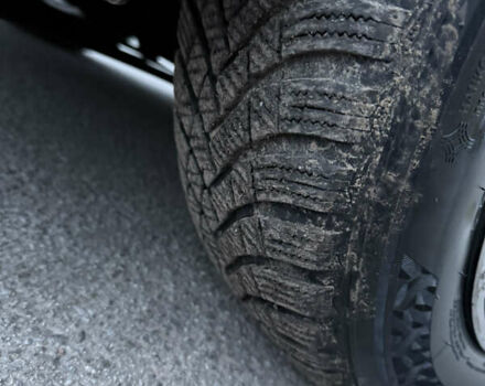 Черный Шевроле Лачетти, объемом двигателя 1.6 л и пробегом 233 тыс. км за 3750 $, фото 10 на Automoto.ua