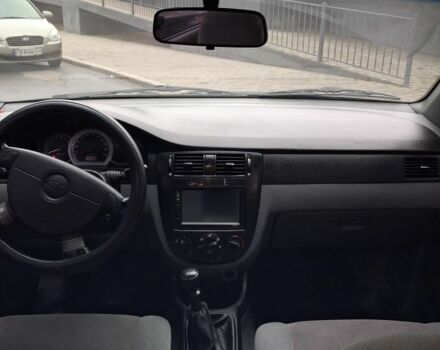 Чорний Шевроле Лачетті, об'ємом двигуна 1.8 л та пробігом 214 тис. км за 4300 $, фото 5 на Automoto.ua