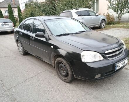 Черный Шевроле Лачетти, объемом двигателя 1.8 л и пробегом 200 тыс. км за 2100 $, фото 1 на Automoto.ua