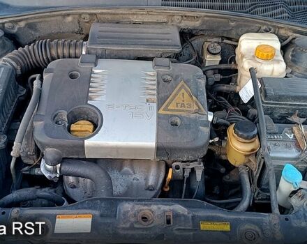 Черный Шевроле Лачетти, объемом двигателя 1.8 л и пробегом 200 тыс. км за 4500 $, фото 9 на Automoto.ua