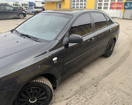 Черный Шевроле Лачетти, объемом двигателя 1.6 л и пробегом 174 тыс. км за 5500 $, фото 6 на Automoto.ua