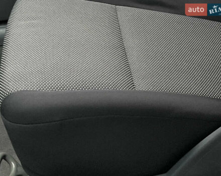 Черный Шевроле Лачетти, объемом двигателя 1.8 л и пробегом 170 тыс. км за 4400 $, фото 10 на Automoto.ua