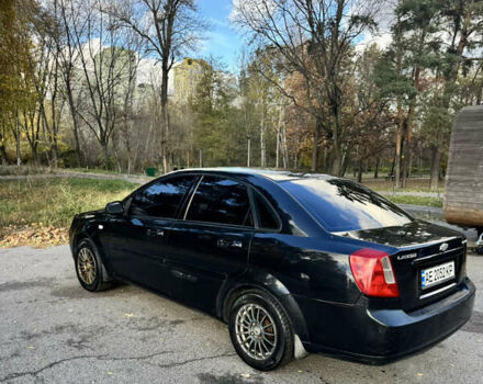 Черный Шевроле Лачетти, объемом двигателя 1.8 л и пробегом 251 тыс. км за 3900 $, фото 3 на Automoto.ua