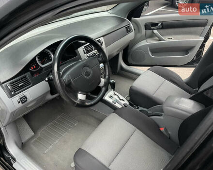 Черный Шевроле Лачетти, объемом двигателя 1.8 л и пробегом 170 тыс. км за 4400 $, фото 12 на Automoto.ua