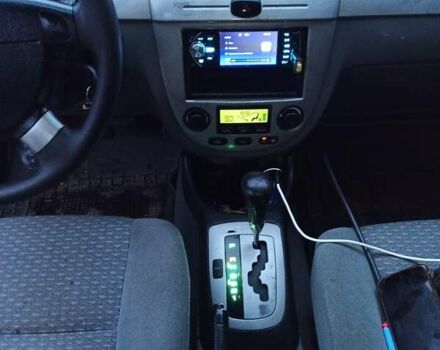 Чорний Шевроле Лачетті, об'ємом двигуна 1.8 л та пробігом 300 тис. км за 3200 $, фото 9 на Automoto.ua