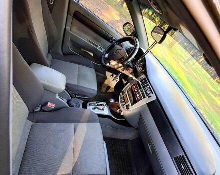 Черный Шевроле Лачетти, объемом двигателя 1.8 л и пробегом 180 тыс. км за 5300 $, фото 5 на Automoto.ua