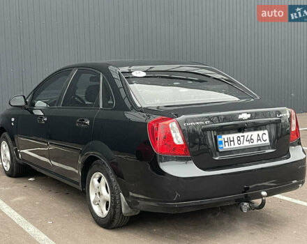 Черный Шевроле Лачетти, объемом двигателя 1.8 л и пробегом 170 тыс. км за 4400 $, фото 4 на Automoto.ua