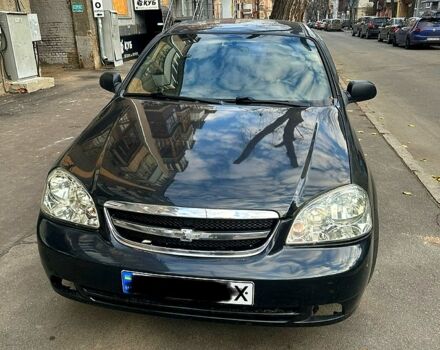 Черный Шевроле Лачетти, объемом двигателя 1.8 л и пробегом 159 тыс. км за 3500 $, фото 6 на Automoto.ua
