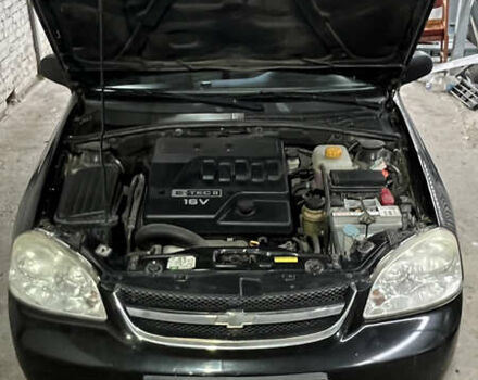 Чорний Шевроле Лачетті, об'ємом двигуна 1.6 л та пробігом 198 тис. км за 3200 $, фото 5 на Automoto.ua