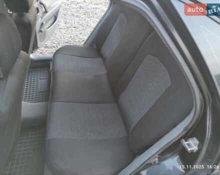 Черный Шевроле Лачетти, объемом двигателя 1.8 л и пробегом 244 тыс. км за 4200 $, фото 19 на Automoto.ua