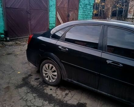 Черный Шевроле Лачетти, объемом двигателя 1.8 л и пробегом 243 тыс. км за 3500 $, фото 3 на Automoto.ua