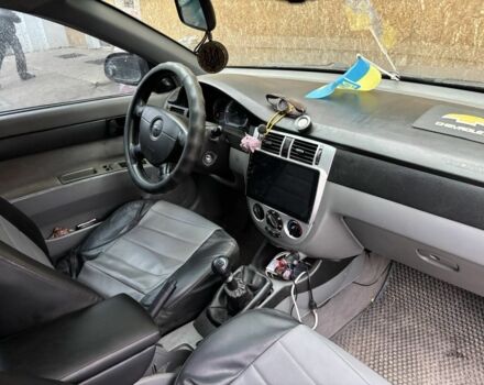 Чорний Шевроле Лачетті, об'ємом двигуна 1.6 л та пробігом 224 тис. км за 3805 $, фото 8 на Automoto.ua