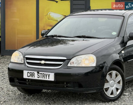 Черный Шевроле Лачетти, объемом двигателя 1.8 л и пробегом 202 тыс. км за 3999 $, фото 6 на Automoto.ua