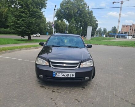 Черный Шевроле Лачетти, объемом двигателя 1.6 л и пробегом 350 тыс. км за 3500 $, фото 1 на Automoto.ua
