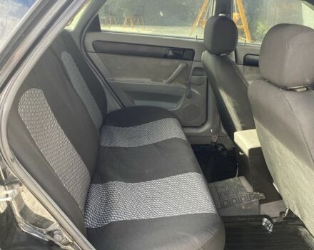 Черный Шевроле Лачетти, объемом двигателя 1.6 л и пробегом 302 тыс. км за 3750 $, фото 3 на Automoto.ua