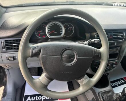 Черный Шевроле Лачетти, объемом двигателя 1.8 л и пробегом 226 тыс. км за 3490 $, фото 22 на Automoto.ua