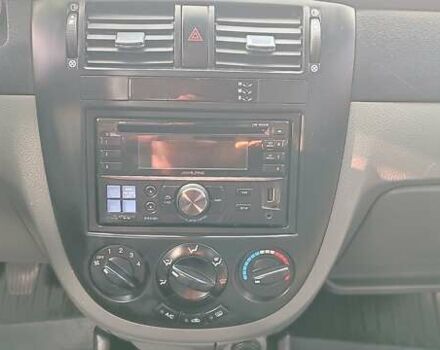 Черный Шевроле Лачетти, объемом двигателя 1.8 л и пробегом 92 тыс. км за 7100 $, фото 12 на Automoto.ua