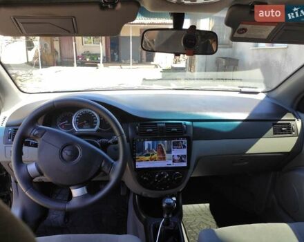 Черный Шевроле Лачетти, объемом двигателя 1.6 л и пробегом 160 тыс. км за 5700 $, фото 11 на Automoto.ua