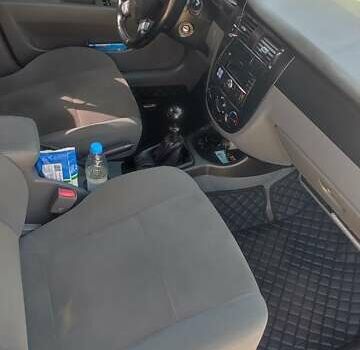 Черный Шевроле Лачетти, объемом двигателя 1.8 л и пробегом 92 тыс. км за 7100 $, фото 2 на Automoto.ua