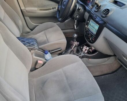 Черный Шевроле Лачетти, объемом двигателя 0 л и пробегом 196 тыс. км за 3800 $, фото 5 на Automoto.ua