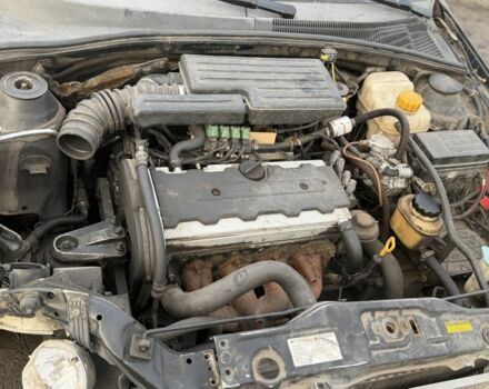 Черный Шевроле Лачетти, объемом двигателя 2 л и пробегом 200 тыс. км за 1300 $, фото 5 на Automoto.ua