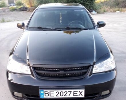 Черный Шевроле Лачетти, объемом двигателя 1.8 л и пробегом 300 тыс. км за 3300 $, фото 2 на Automoto.ua