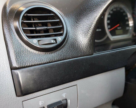 Черный Шевроле Лачетти, объемом двигателя 1.8 л и пробегом 257 тыс. км за 4200 $, фото 12 на Automoto.ua