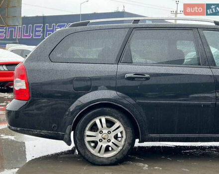 Черный Шевроле Лачетти, объемом двигателя 1.8 л и пробегом 293 тыс. км за 4190 $, фото 8 на Automoto.ua