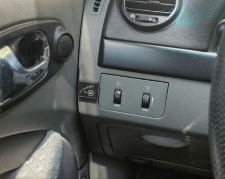 Черный Шевроле Лачетти, объемом двигателя 0 л и пробегом 195 тыс. км за 4000 $, фото 6 на Automoto.ua