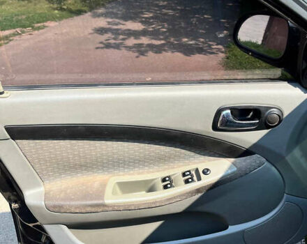 Черный Шевроле Лачетти, объемом двигателя 1.8 л и пробегом 188 тыс. км за 4500 $, фото 5 на Automoto.ua